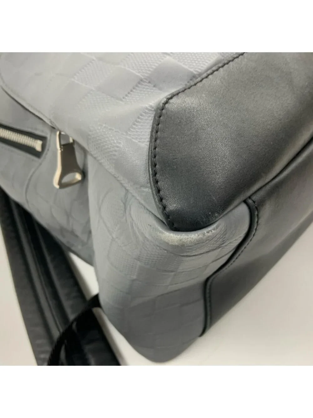 Louis Vuitton manufacturer louis